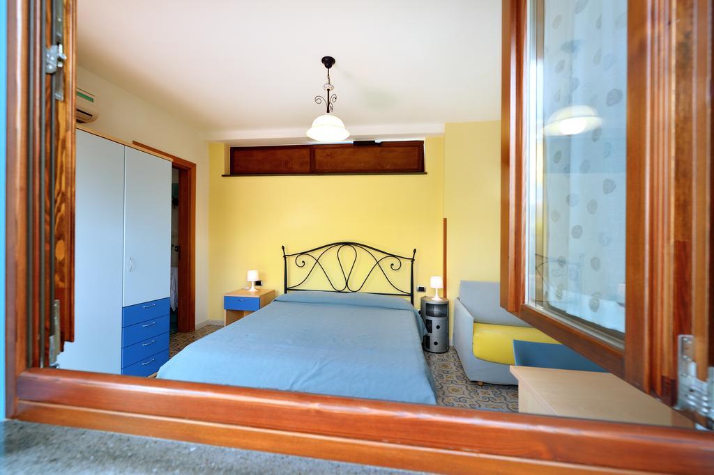 La Capannina Bed & Breakfast Redang Island Oda fotoğraf